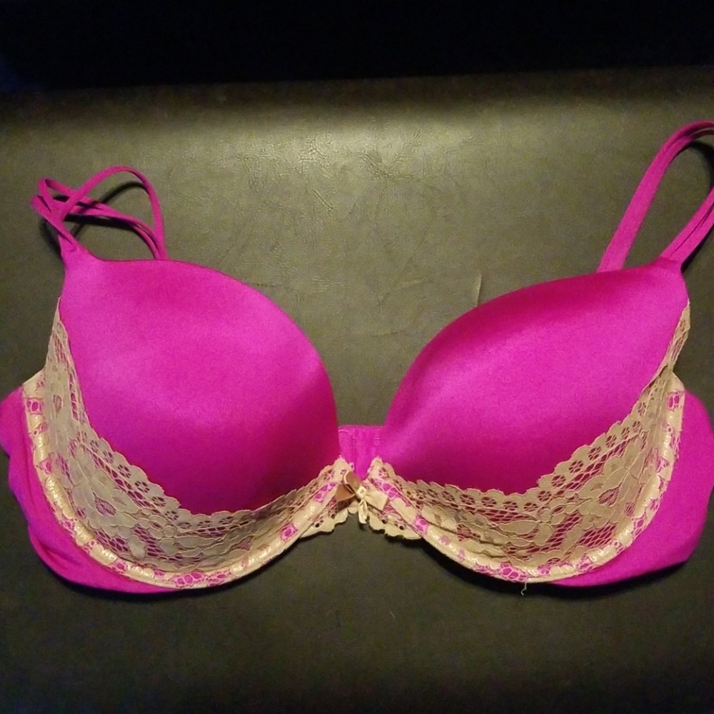 Victoria's Secret 40C Very Sexy Pushup